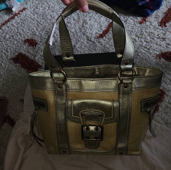 Purse - Picture 3 of 4